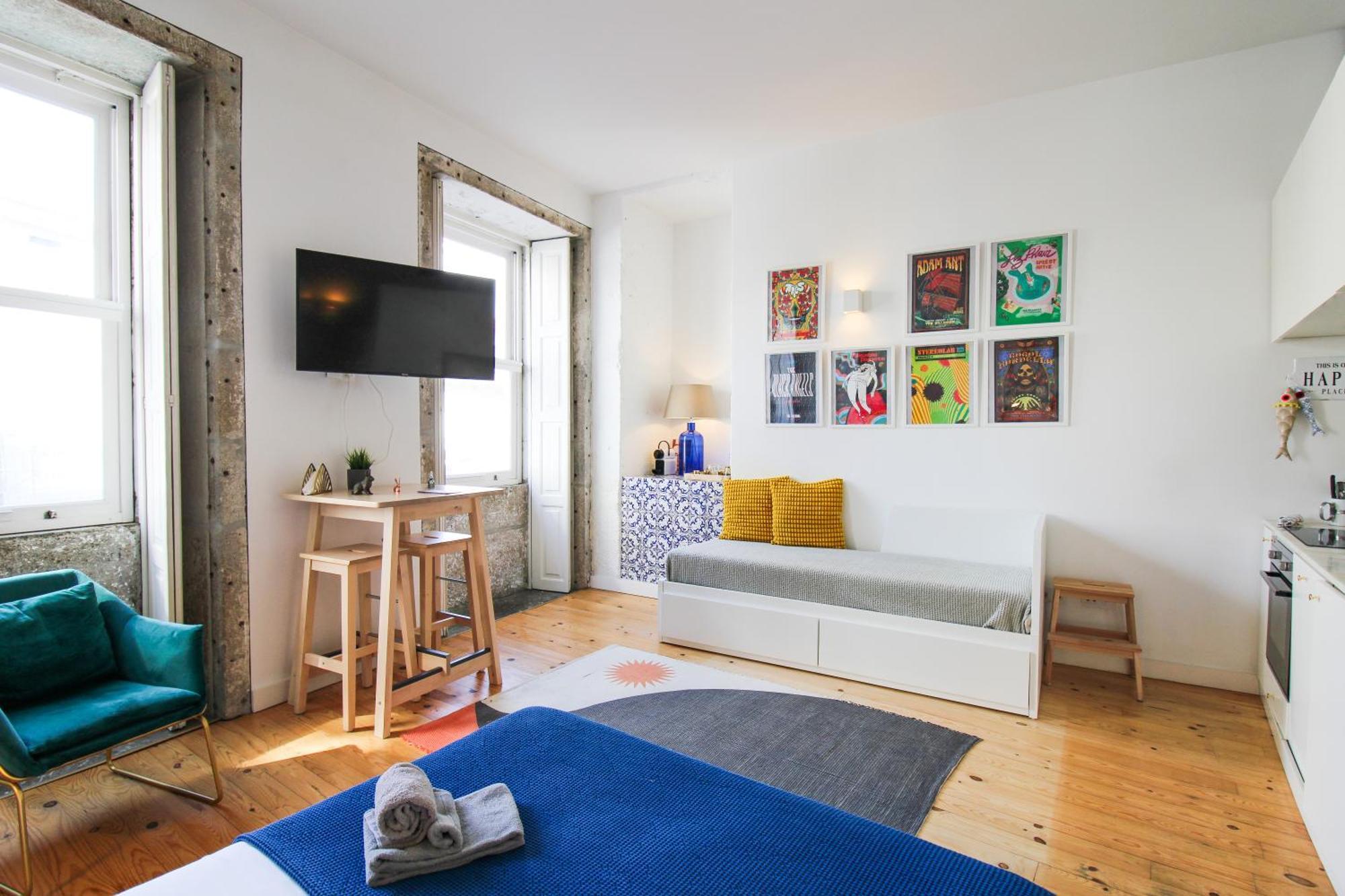 Historic Oldtown Getaway Apartment Porto Exterior photo